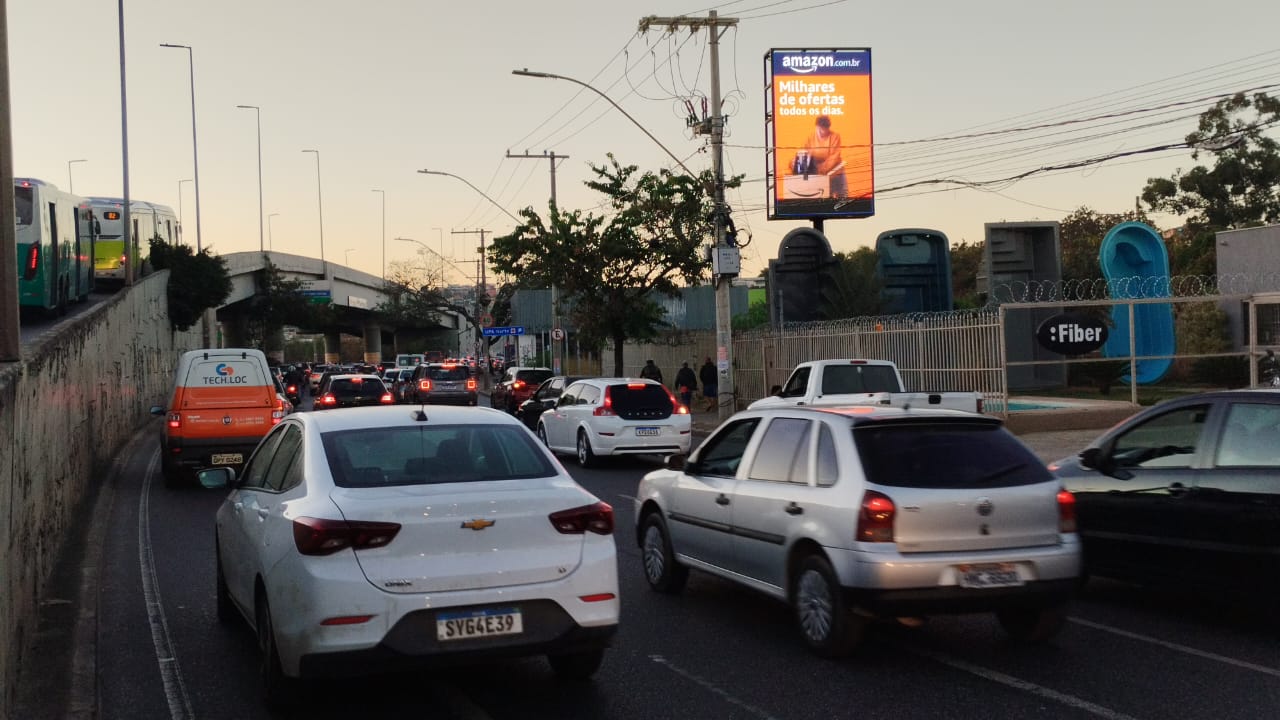 PAINEL CRISTIANO MACHADO AMAZON.jpeg