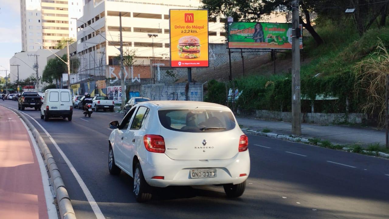 TANCREDO NEVES PAINEL LED.jpeg